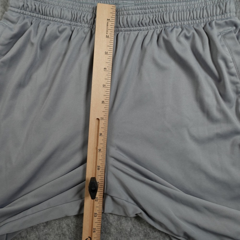 Under Armour Shorts Mens Medium Gray HeatGear Loose Fit Athletic Workout Gym - Picture 3 of 13